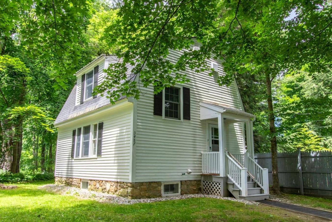 Quintessential Vt Cottage In Manchester Village מראה חיצוני תמונה